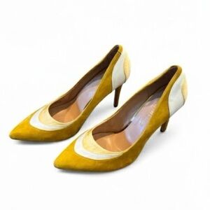 THINGS II COME NWOB Yellow White Color Block Leather Fabric Junna Toe Pump 7.5